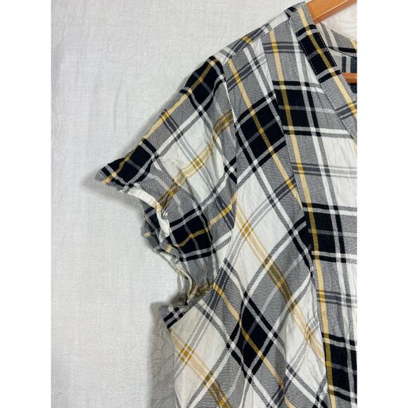 Torrid Shirt Dress 2 2X Black White Gold Plaid Short Sleeve Knee Buttons - Picture 3 of 11